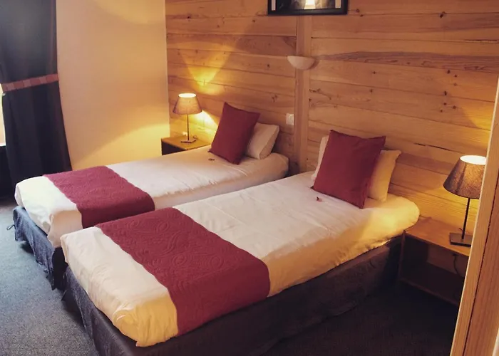 Valentin Pied Des Pistes Отель